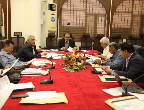 وزير الصحة يترأس اجتماع مجلس إدارة الهيئة العليا للأدوية في عدن