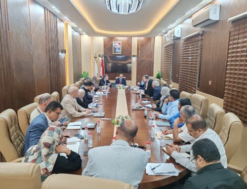 وزير الصحة يرأس اجتماعاً صحياً في عدن لمناقشة الوضع الراهن وخطط وبرامج التدخلات الصحية