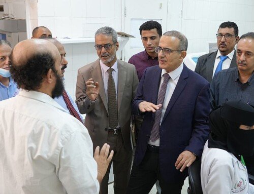 وزير الصحة يدشن المستشفى المركزي لعلاج الأورام في عدن بسعة 170 سريرا
