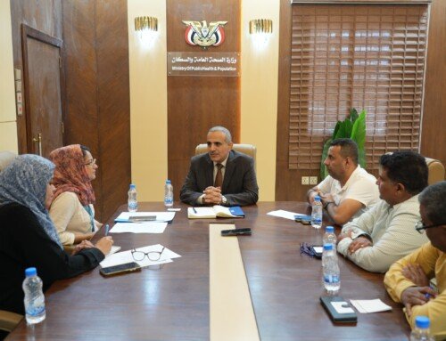 وزير الصحة يبحث مع برنامج الغذاء العالمي تعزيز التدخلات التغذوية ومواجهة سوء التغذية في اليمن